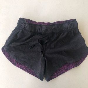 Lululemon Women’s Reversible Double Time Short 3”